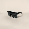 Black square sunglasses are fashionable and versatile, with UV protection and polarized light Application Scenario